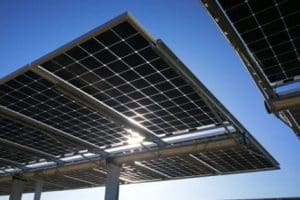 ¿Se necesitan marcos de paneles solares?